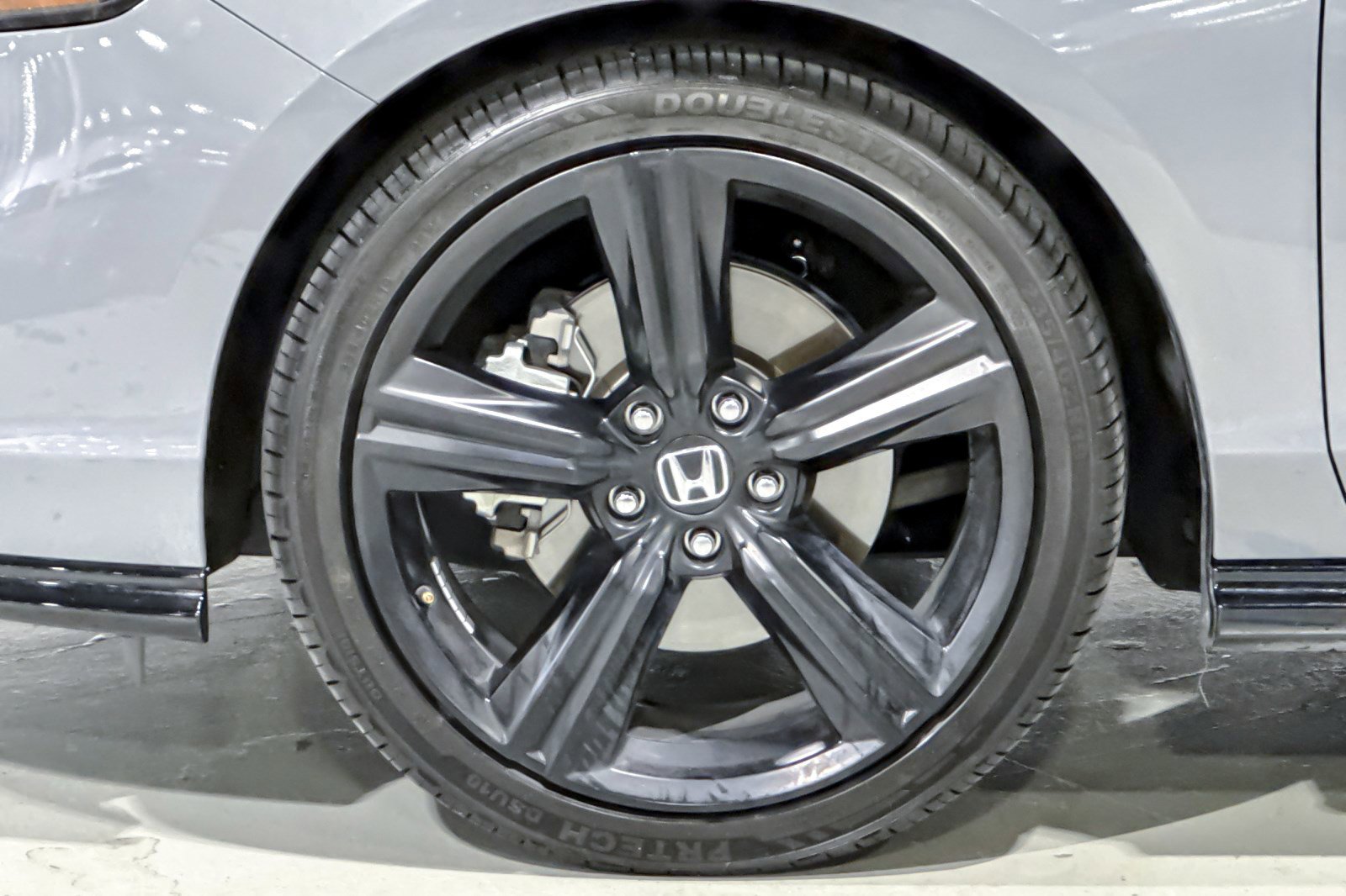 Used 2025 Honda Accord Sport image 11
