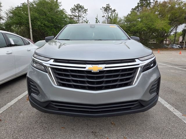 Used 2023 Chevrolet Equinox LS w/ LS Convenience Package image 2