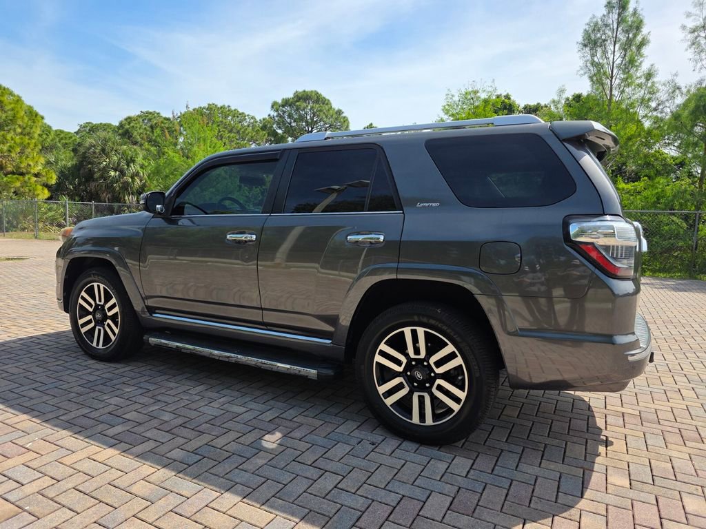 Certified 2017 Toyota 4Runner Limited AWD/4WD image 9