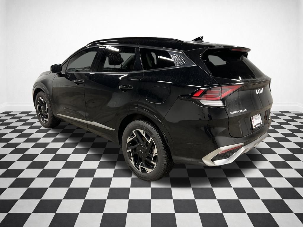 Used 2023 Kia Sportage SX image 7