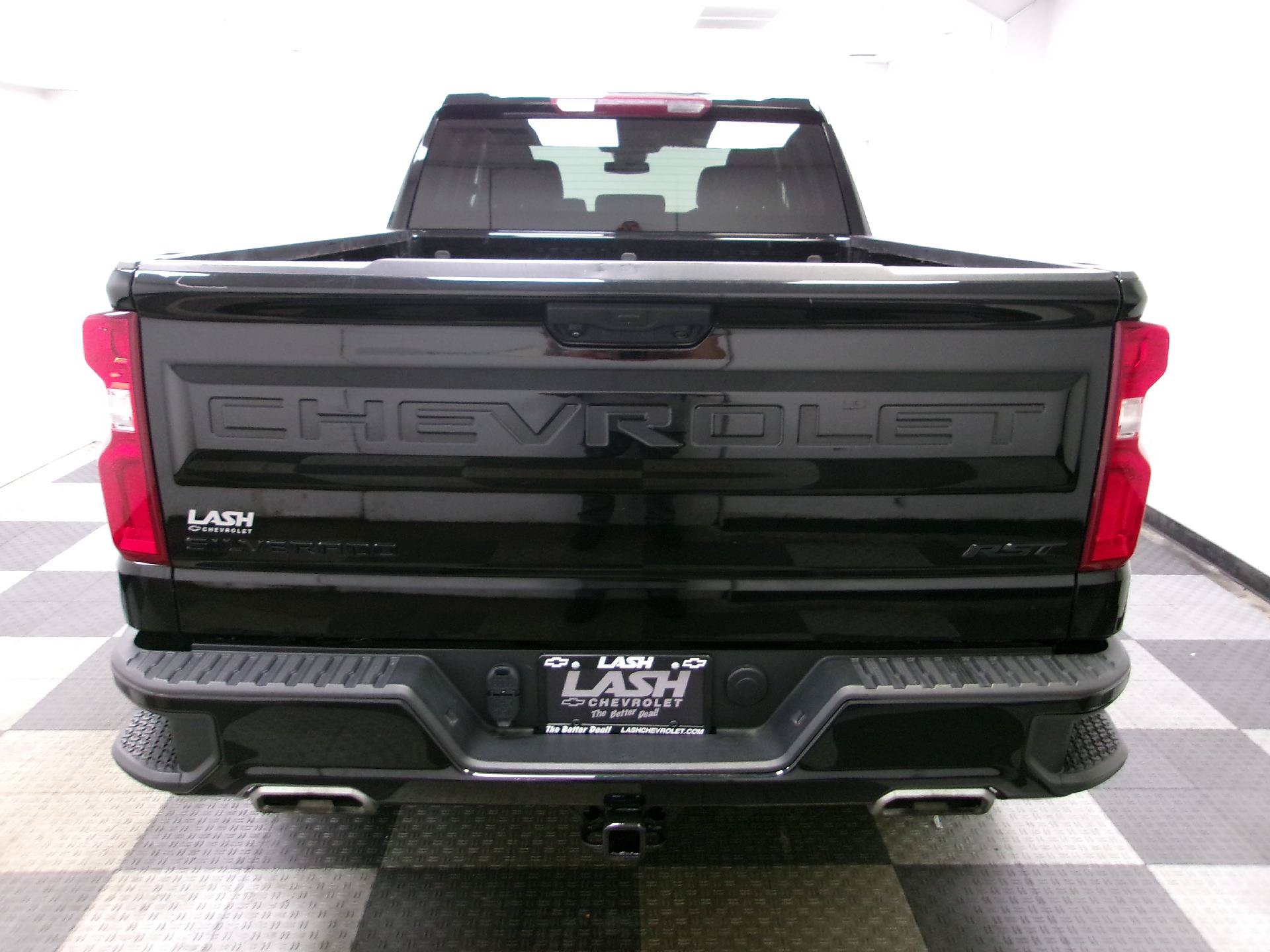 Used 2023 Chevrolet Silverado 1500 RST w/ Z71 Off-Road Package AWD/4WD image 12