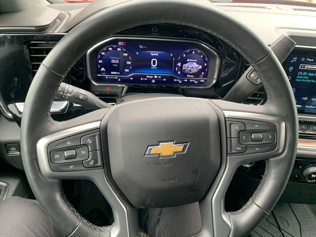 Used 2024 Chevrolet Silverado 1500 LT w/ Convenience Package II AWD/4WD image 31
