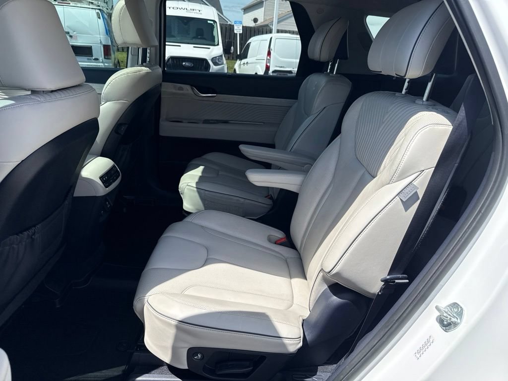Used 2023 Hyundai Palisade Calligraphy AWD/4WD image 28