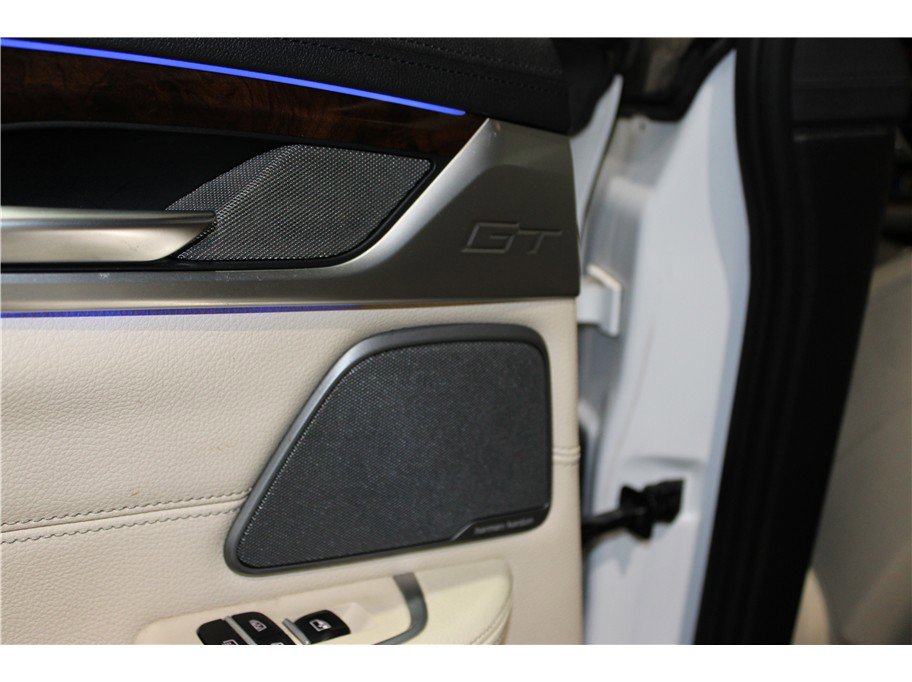 Used 2018 BMW 640i Gran Turismo xDrive w/ M Sport Package image 20