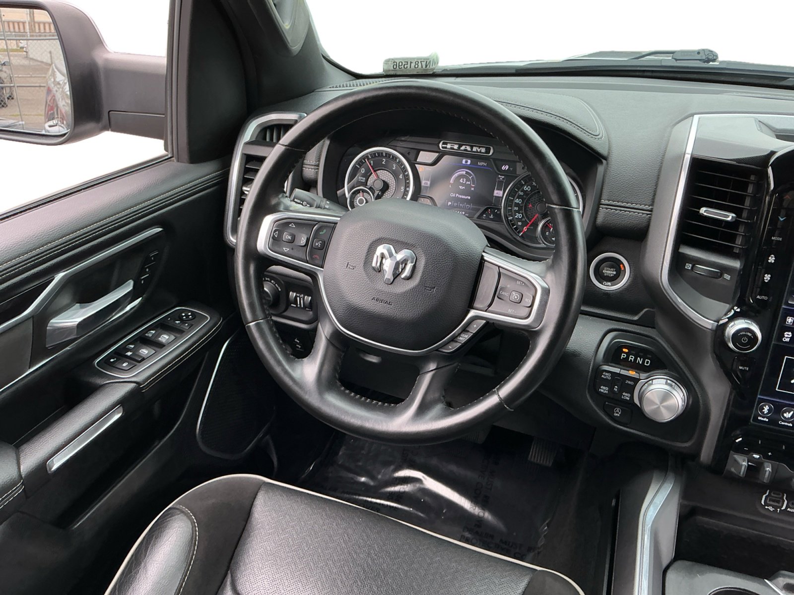 Used 2021 RAM 1500 Laramie w/ Sport Appearance Package image 10