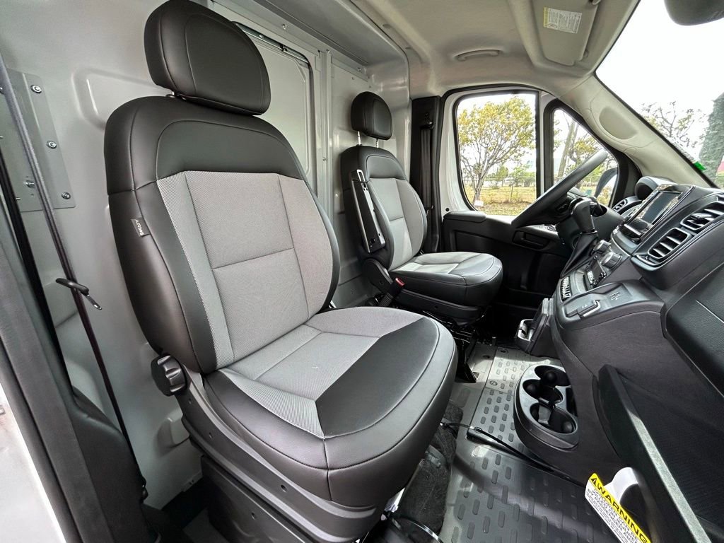 New 2024 RAM ProMaster 3500 w/ Convenience Group image 24