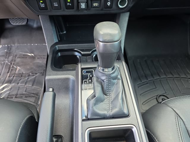 Used 2023 Toyota Tacoma TRD Off-Road w/ TRD Premium Off Road Package AWD/4WD image 28