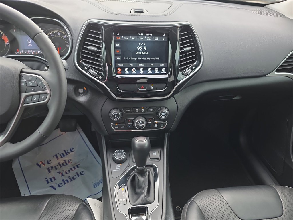 Used 2022 Jeep Cherokee Limited image 16