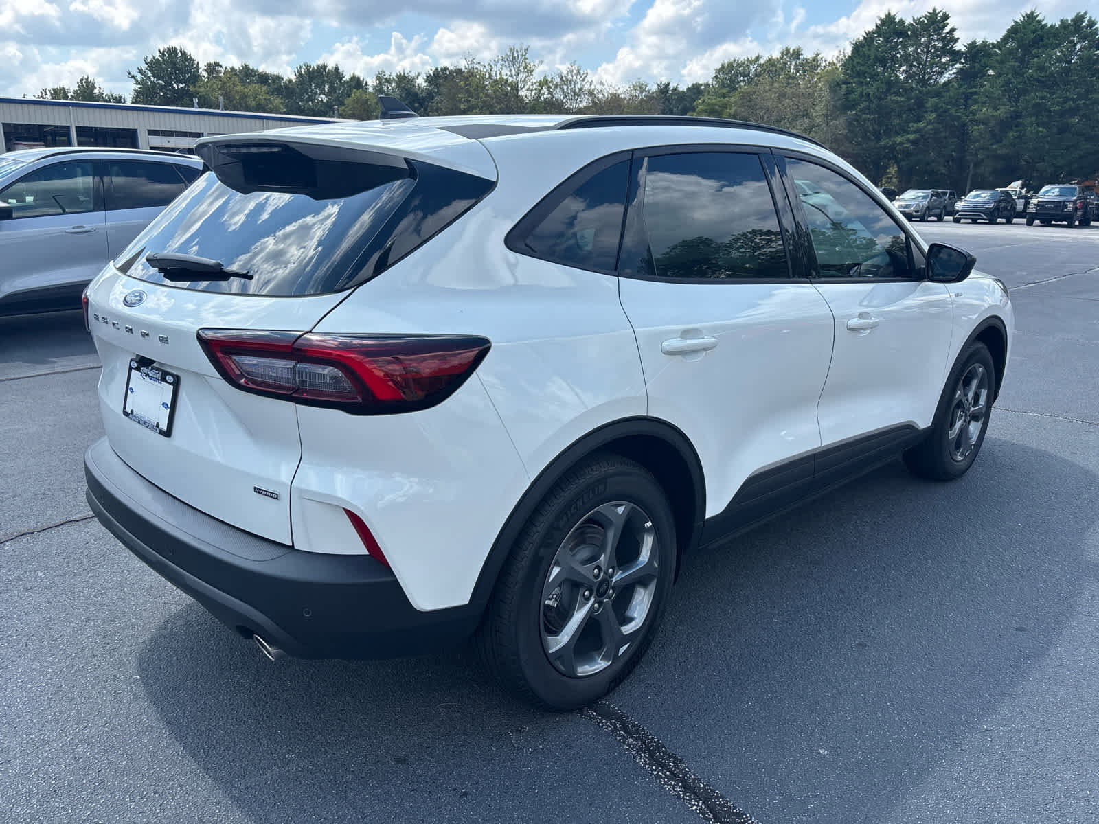 New 2025 Ford Escape ST-Line w/ Equipment Group 301A image 2