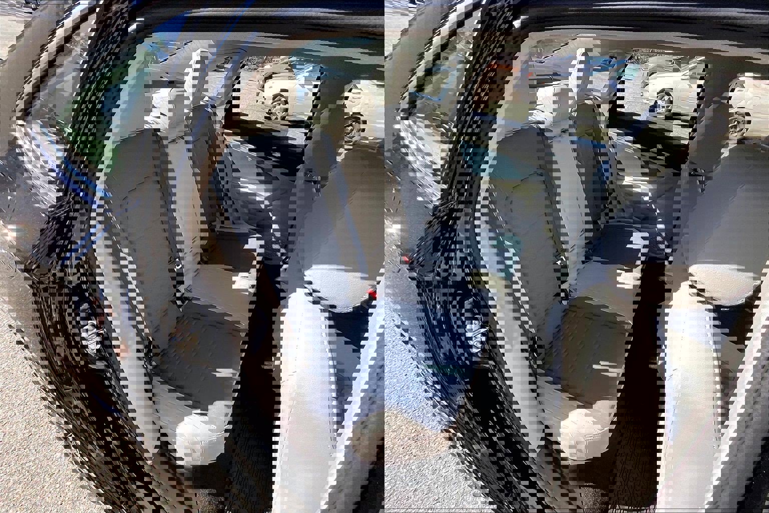 Certified 2025 Volkswagen Jetta SE w/ Black Wheel Package image 26