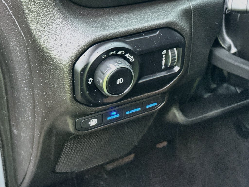 Certified 2023 Jeep Wrangler Unlimited Sahara AWD/4WD image 11