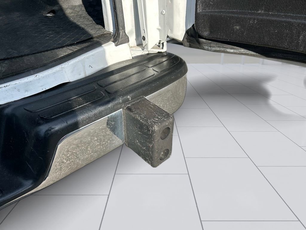 Used 2022 Chevrolet Express 2500 w/ Driver Convenience Package image 14