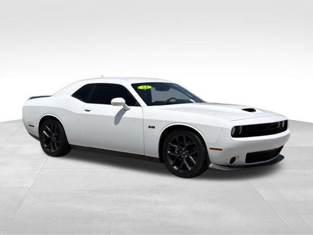 Used 2023 Dodge Challenger R/T w/ Plus Package RWD image 2