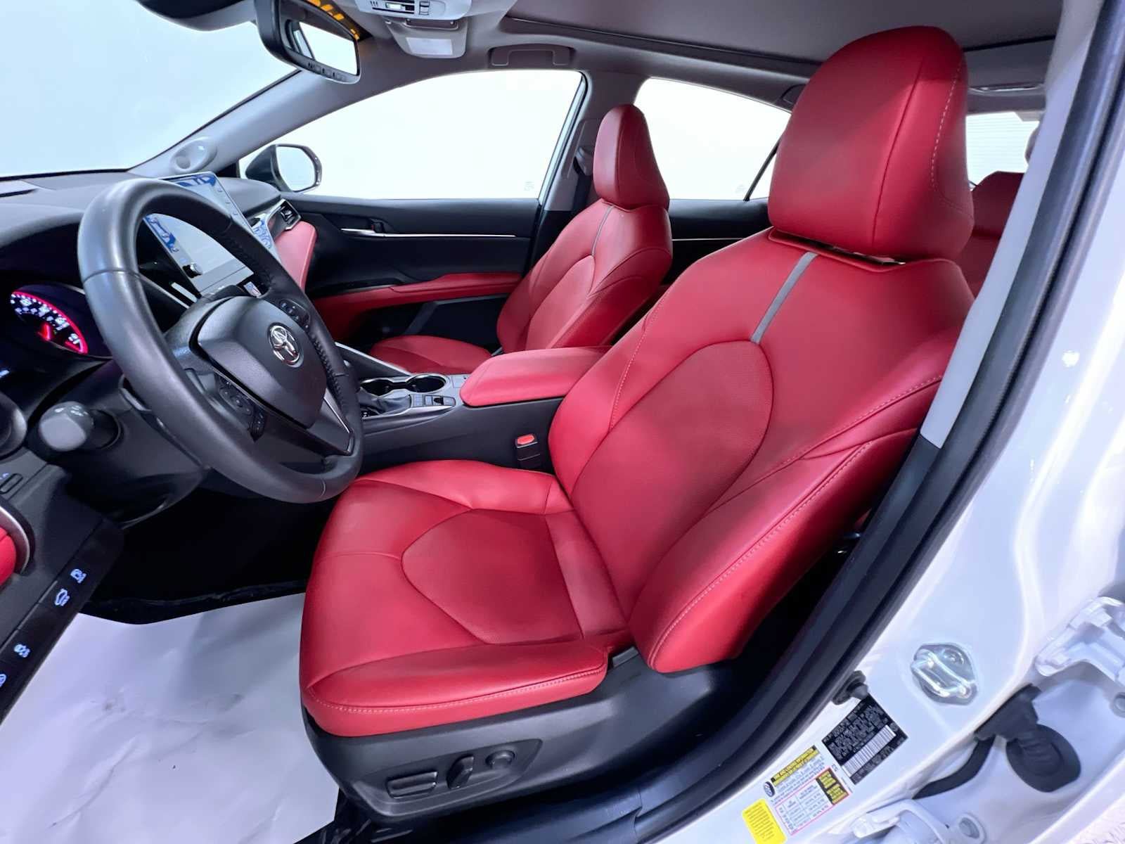 Used 2024 Toyota Camry XSE FWD image 14