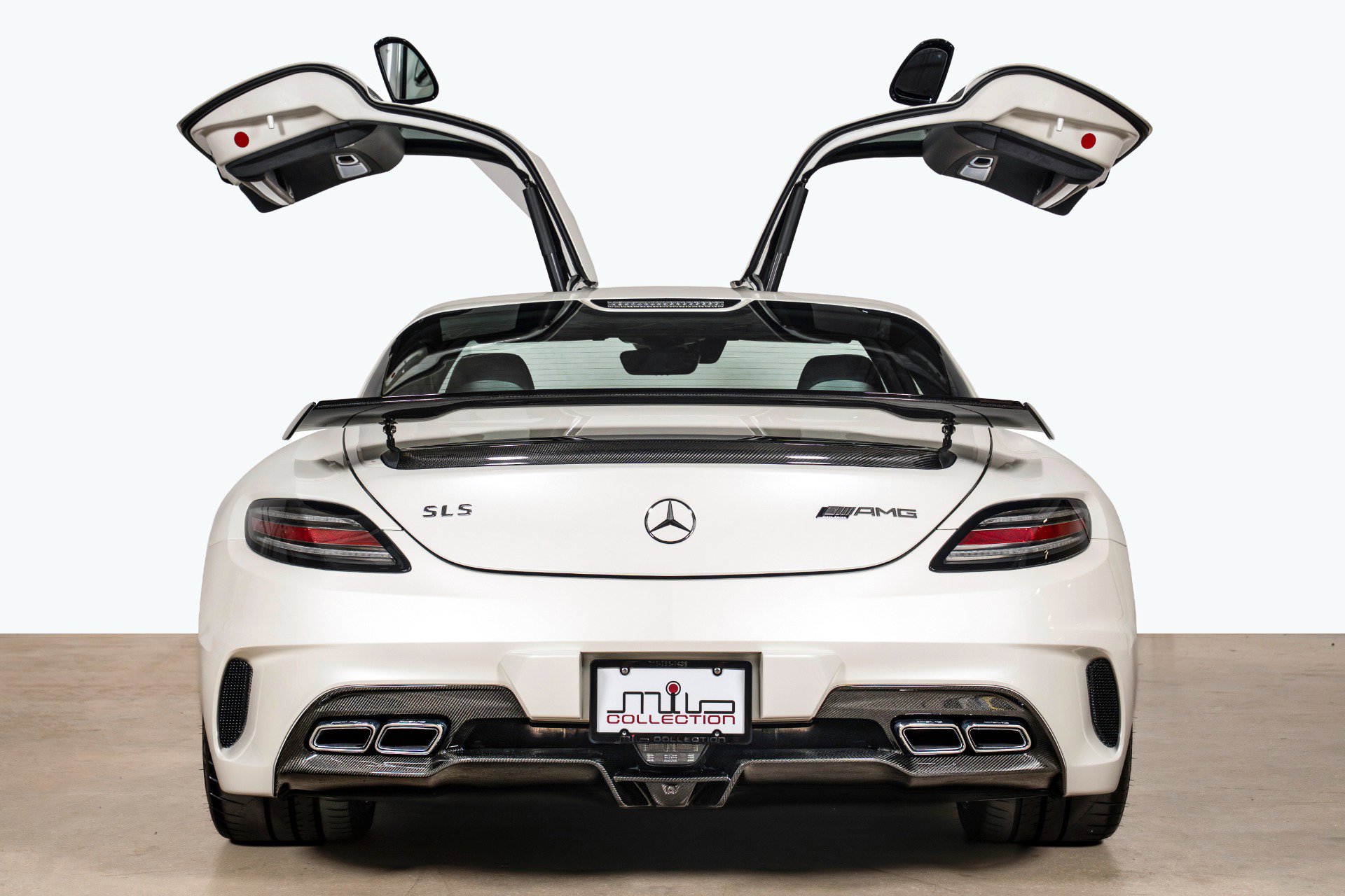 Used 2014 Mercedes-Benz SLS AMG Black Series image 8