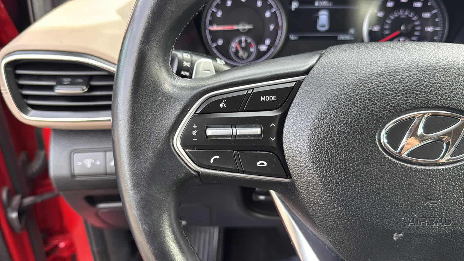 Used 2023 Hyundai Santa Fe SEL image 15