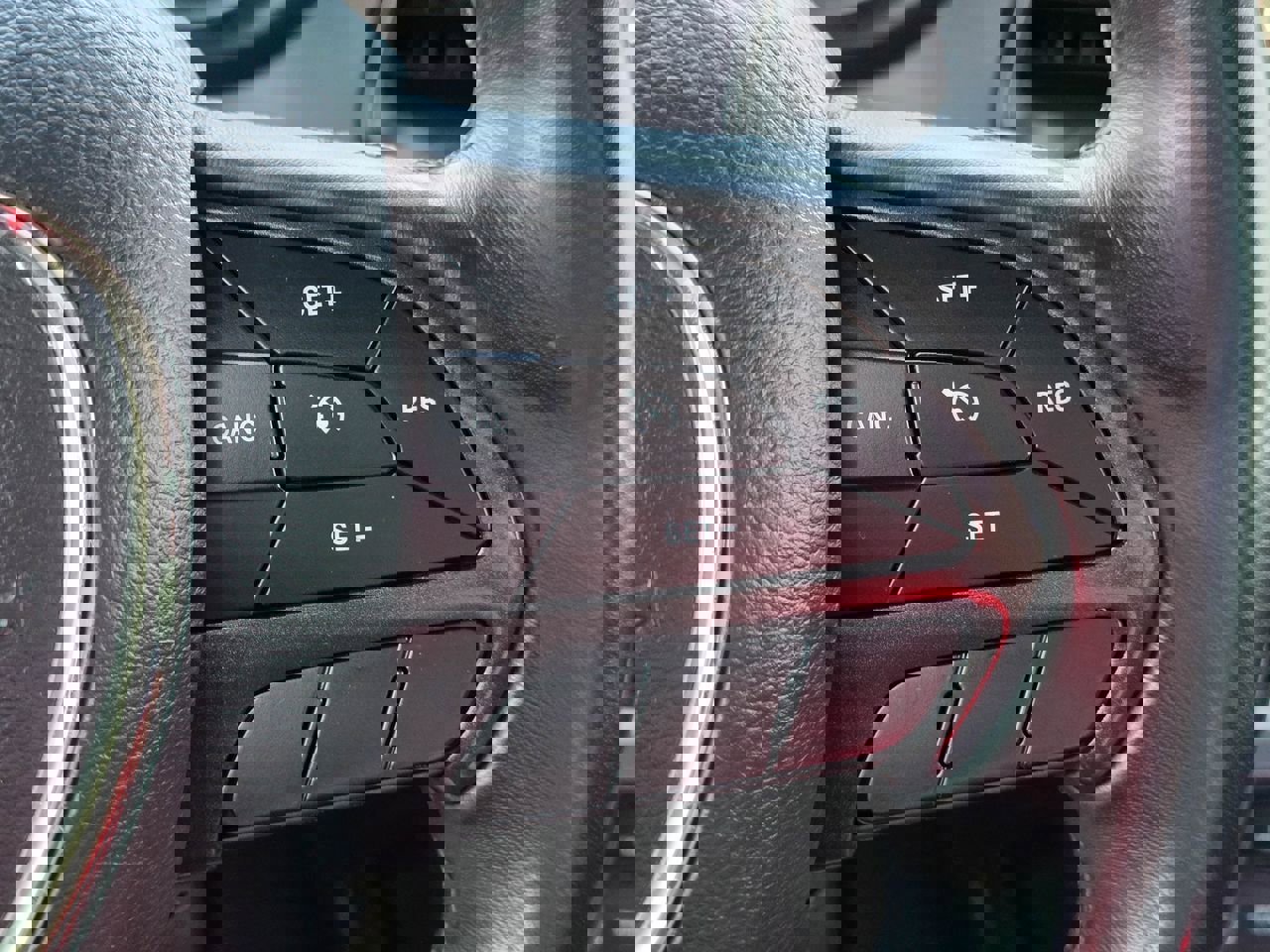 Used 2019 Dodge Challenger SXT image 24