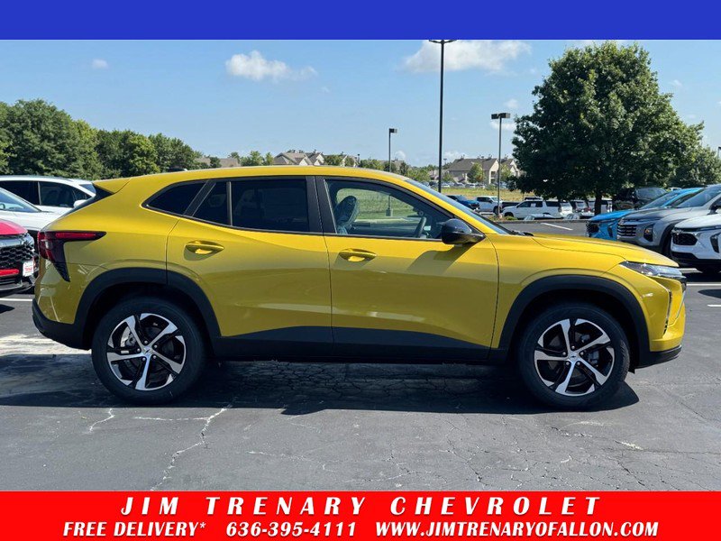 New 2025 Chevrolet Trax RS w/ Sunroof Package