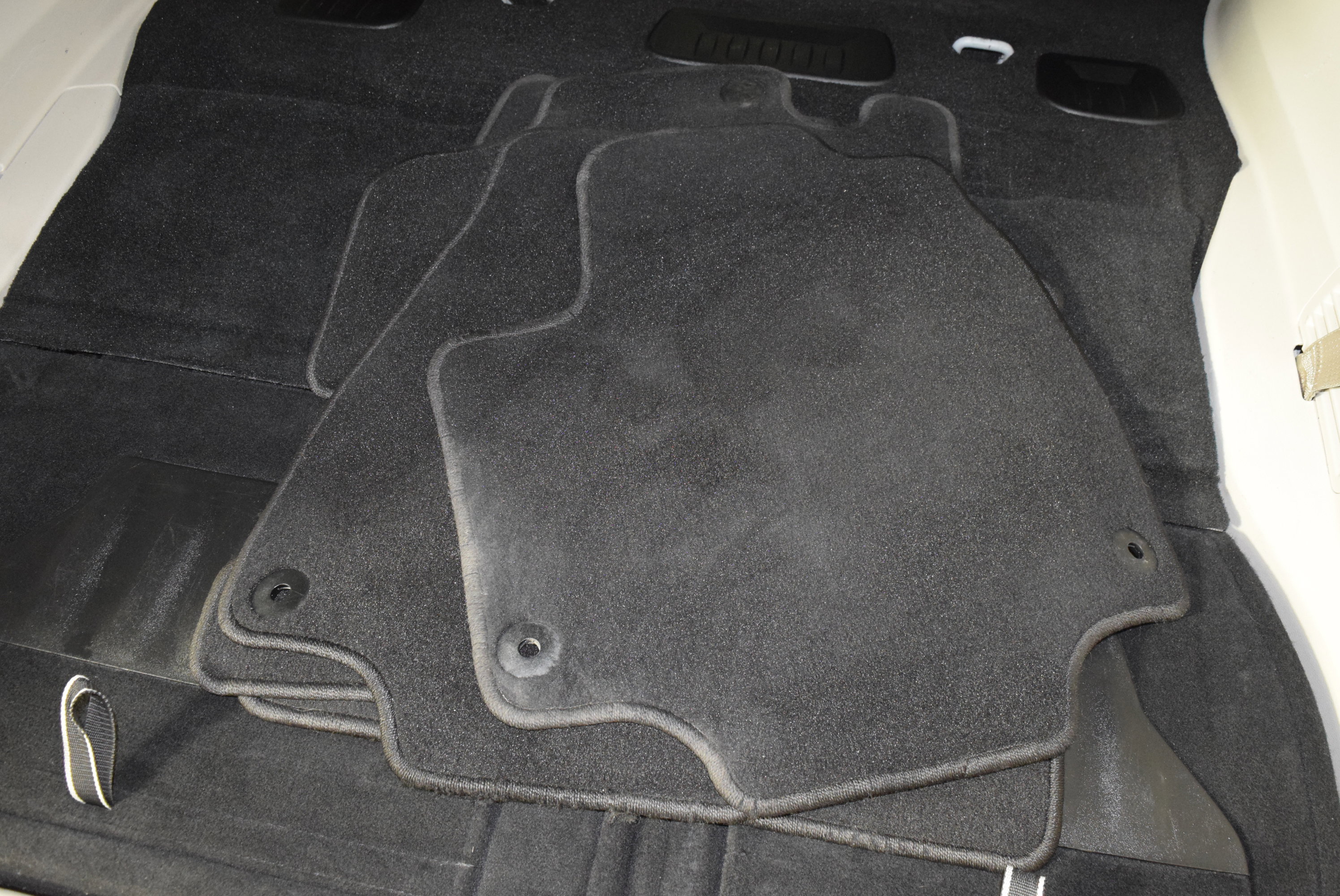 Used 2024 Chrysler Pacifica Touring-L image 40