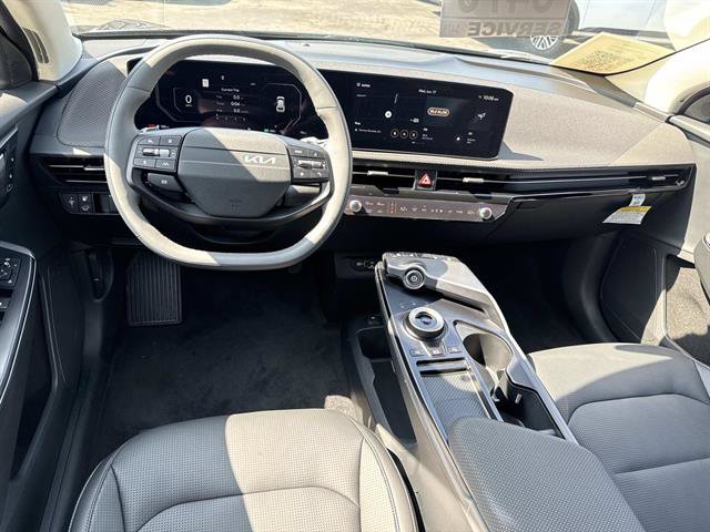 Used 2025 Kia EV6 Wind RWD image 8