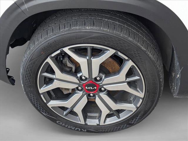 Used 2023 Kia Seltos SX w/ SX Sunroof Package image 8