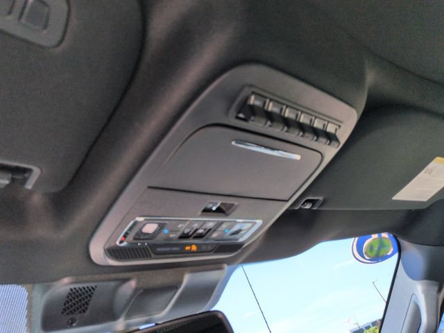 Used 2026 Ford F150 Raptor AWD/4WD image 22