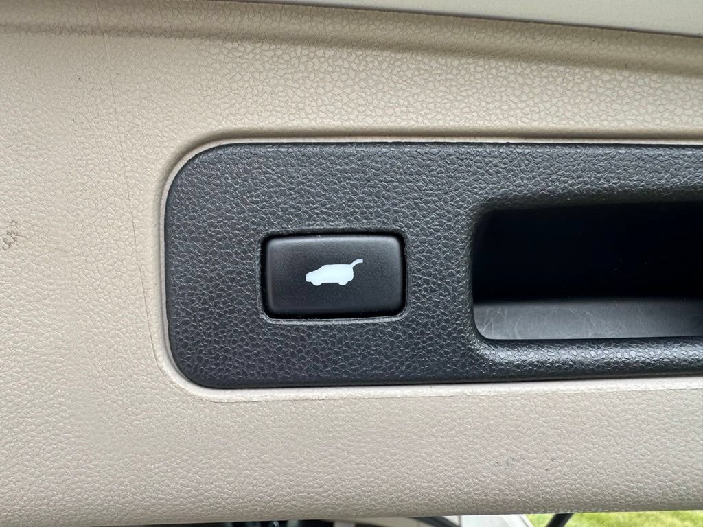 Used 2015 Honda Odyssey EX-L image 10