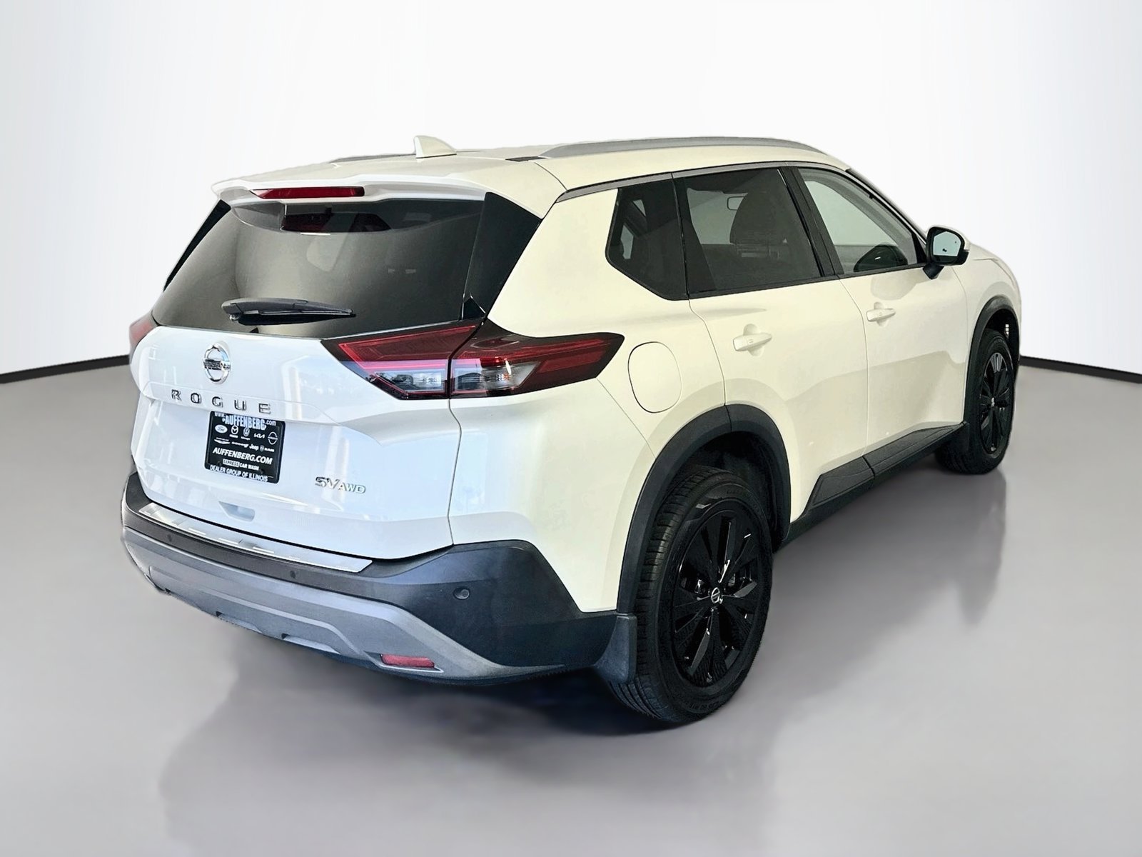 Used 2021 Nissan Rogue SV w/ Premium Package AWD/4WD image 7