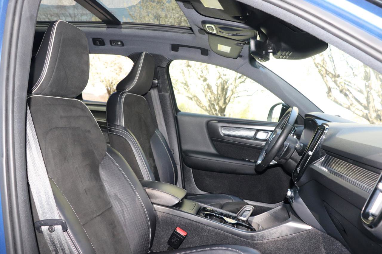 Used 2019 Volvo XC40 T5 R-Design image 31