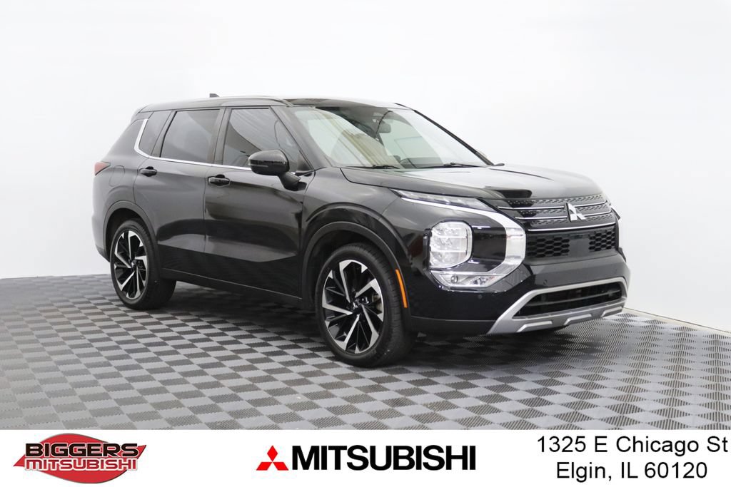 Used 2022 Mitsubishi Outlander SE FWD image 1