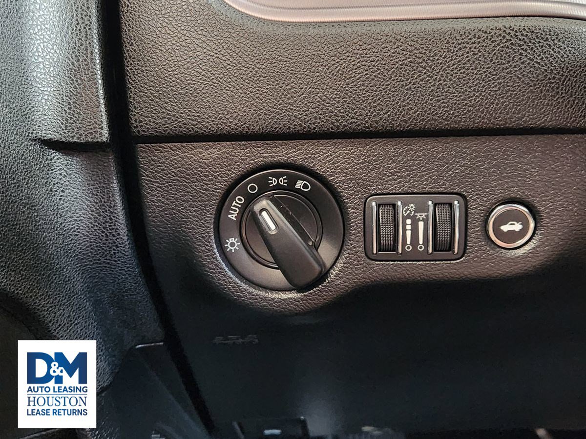 Used 2023 Dodge Charger GT w/ Blacktop Package image 29