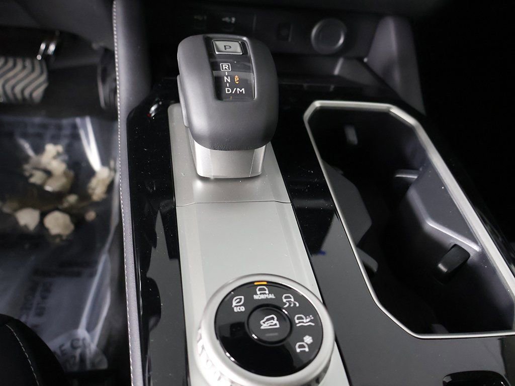 New 2026 Mitsubishi Outlander SE FWD image 45
