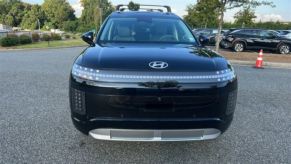 New 2026 Hyundai Ioniq 9 SEL image 2