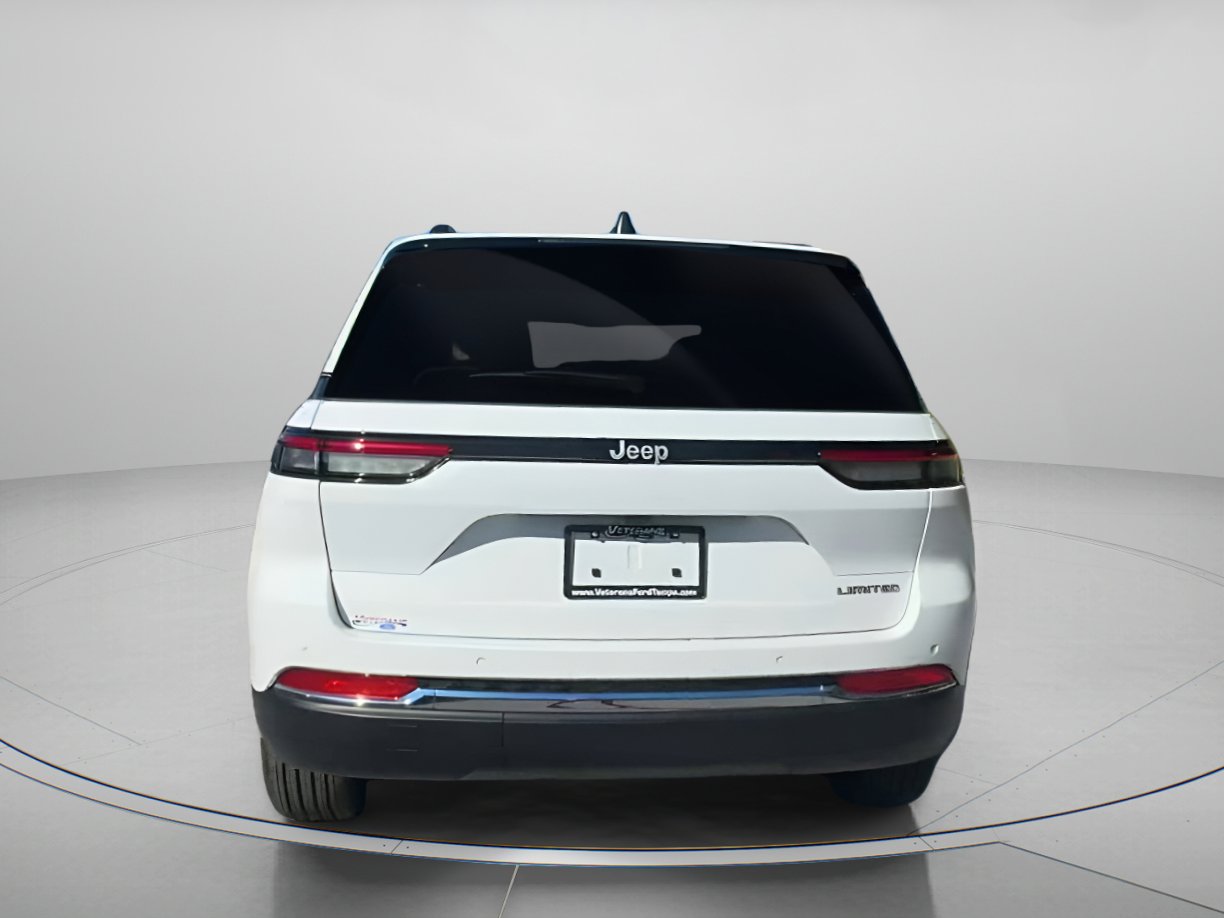 Used 2025 Jeep Grand Cherokee Limited w/ Trailer Tow Package image 23