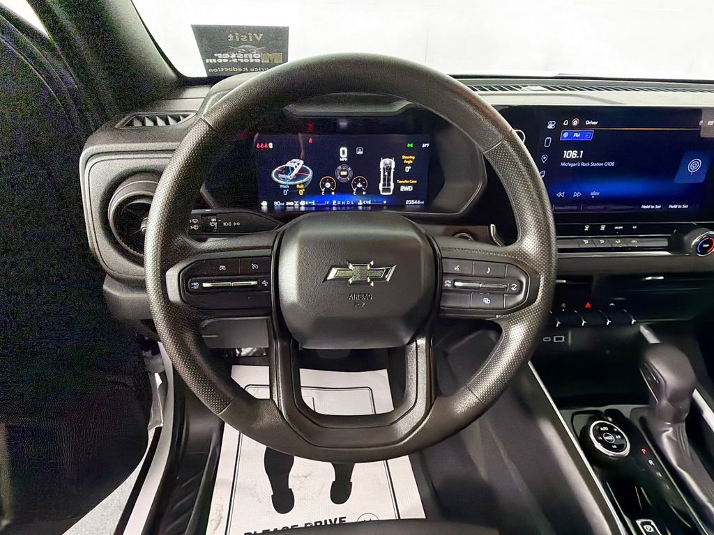 Used 2024 Chevrolet Colorado Trail Boss w/ Safety Package image 11