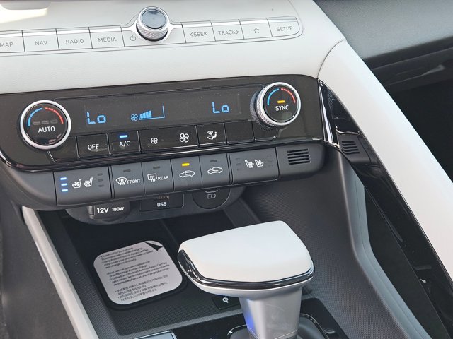 New 2026 Hyundai Elantra Limited FWD image 15