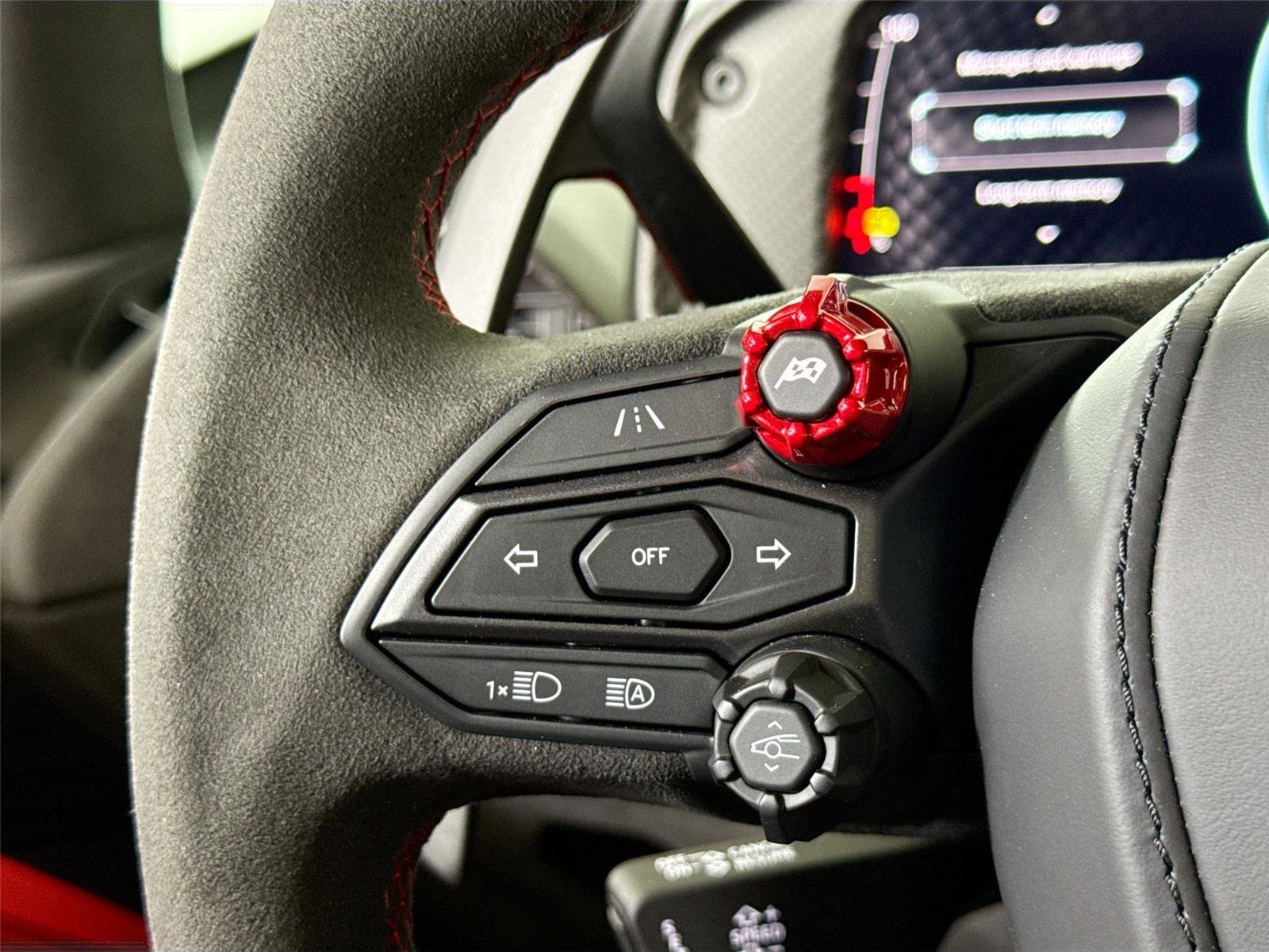 Used 2025 Lamborghini Revuelto image 23