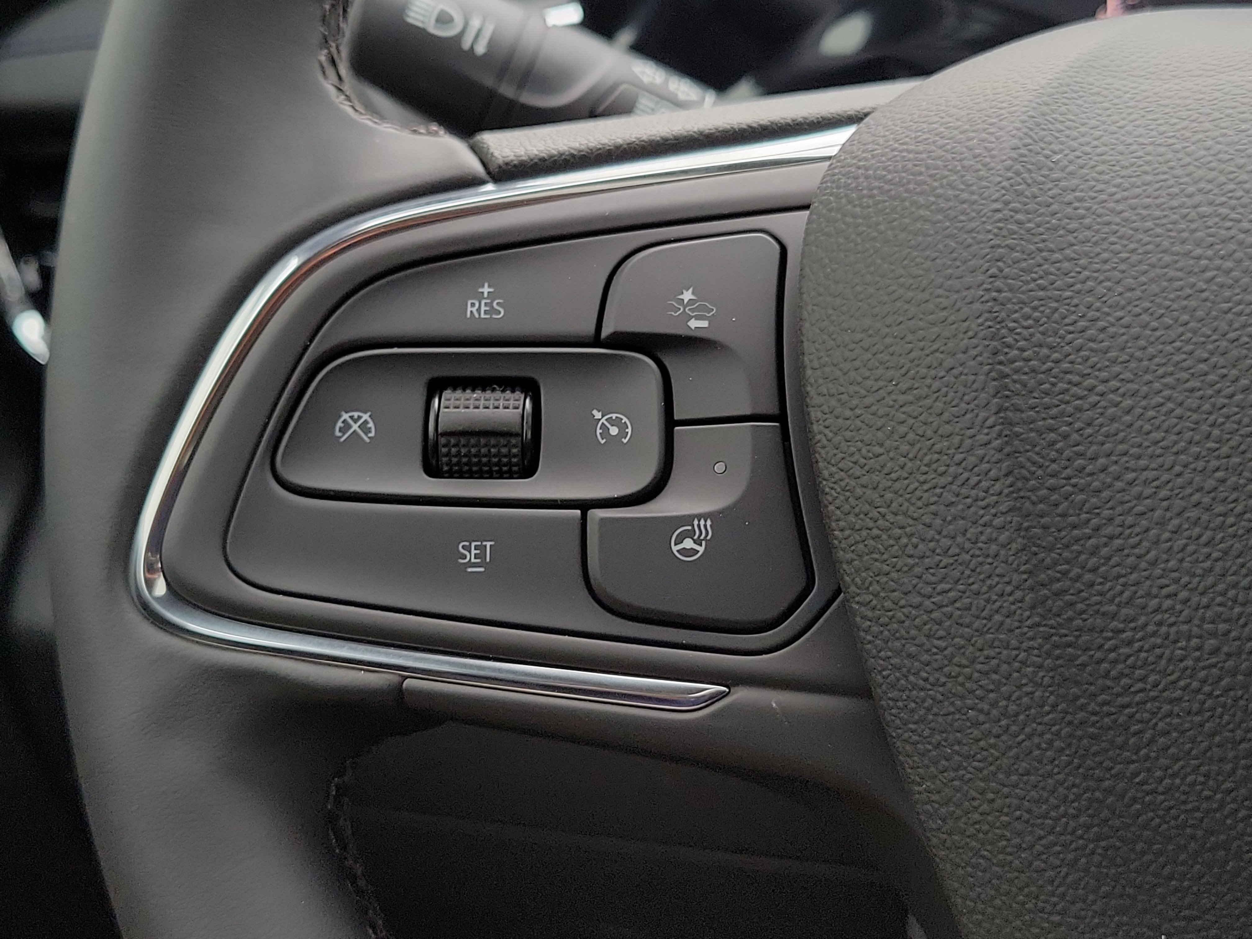 New 2026 Buick Envista Sport Touring image 25