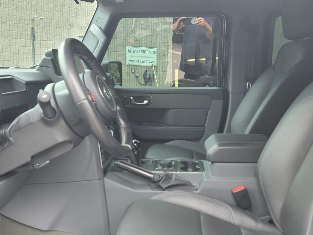 Used 2025 INEOS Grenadier Station Wagon AWD/4WD image 14
