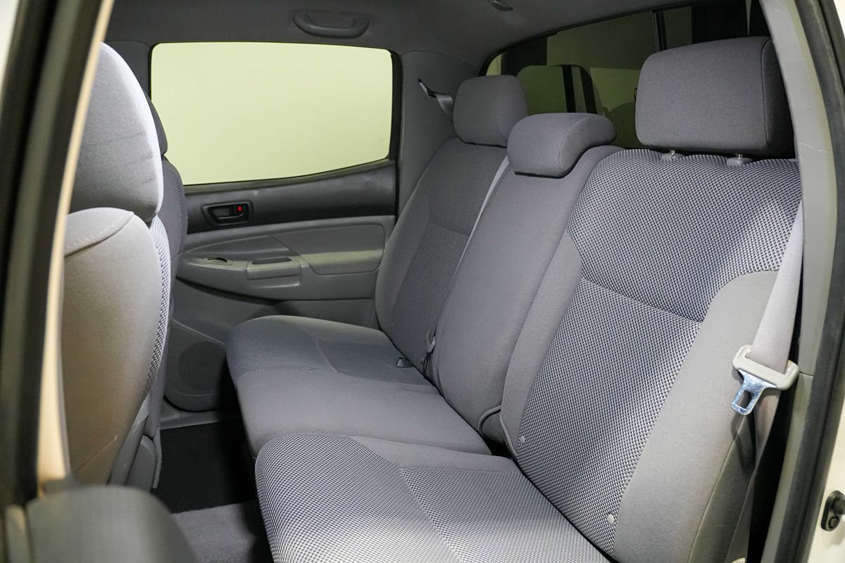 Used 2006 Toyota Tacoma PreRunner RWD image 17