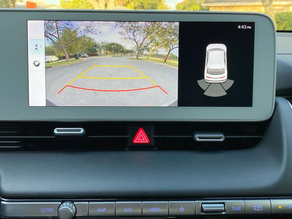 Used 2022 Hyundai Ioniq 5 SE w/ Cargo Package image 23