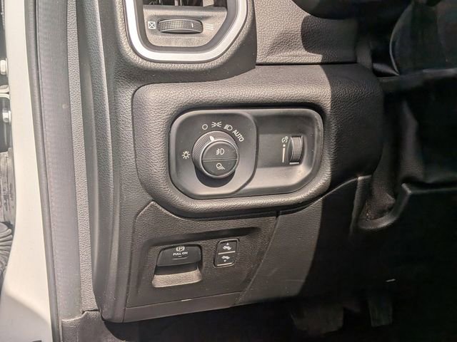 Used 2021 RAM 1500 Big Horn AWD/4WD image 16