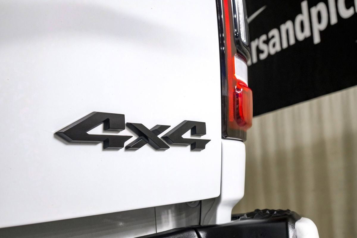 Used 2022 RAM 3500 Laramie w/ Night Edition image 46