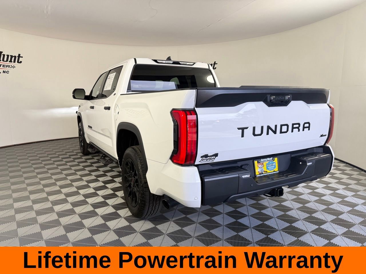 Used 2025 Toyota Tundra SR5 image 9