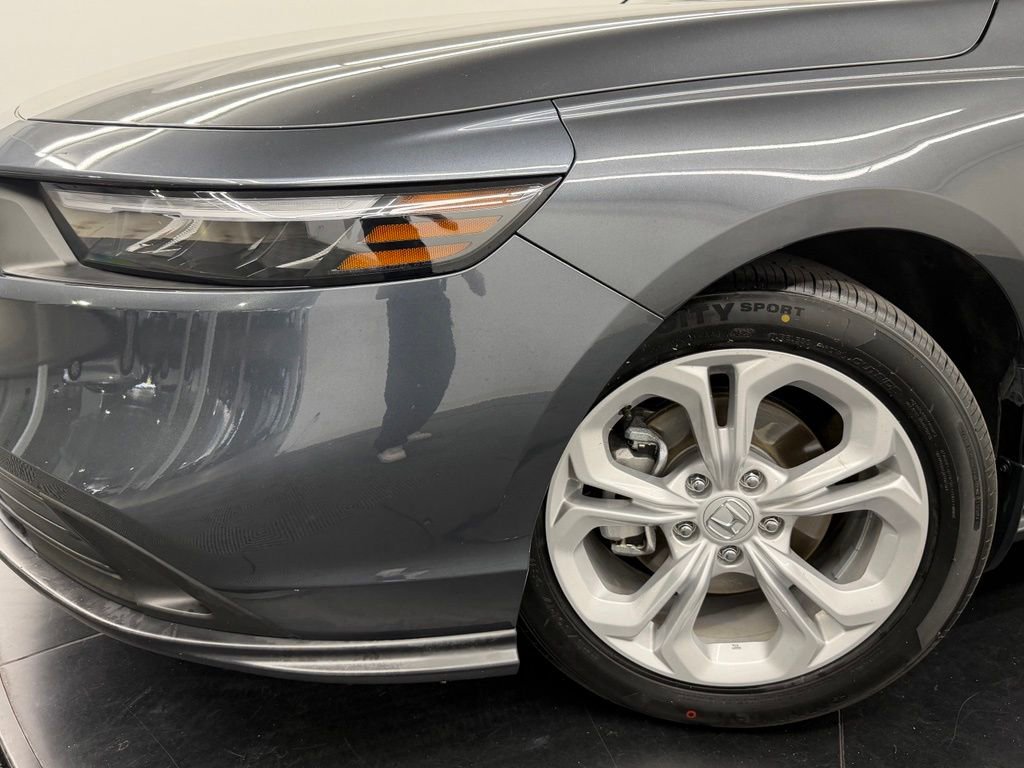 Used 2025 Honda Accord LX image 5