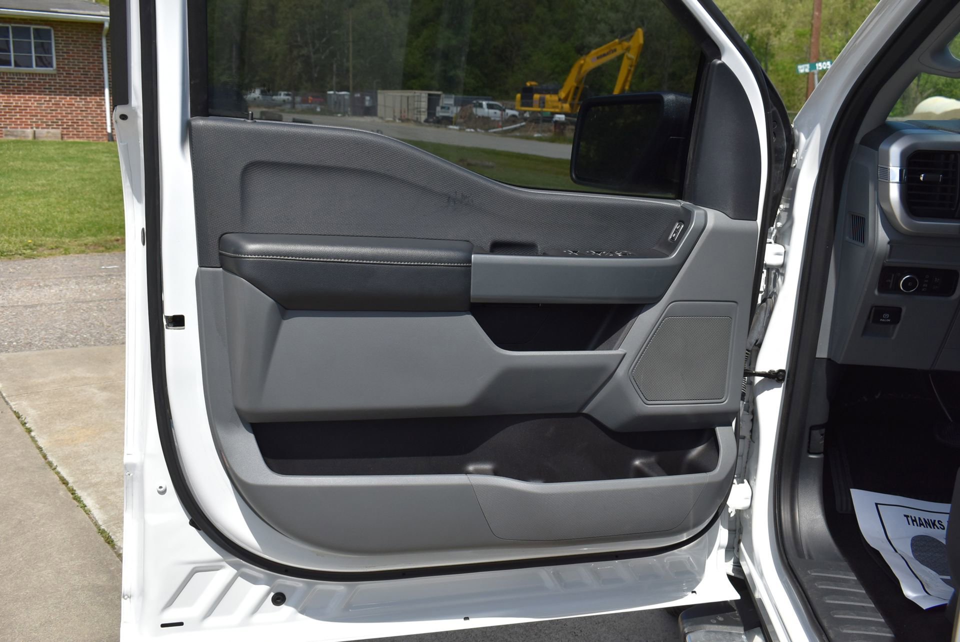 Used 2022 Ford F150 XLT w/ XTR Package AWD/4WD image 12