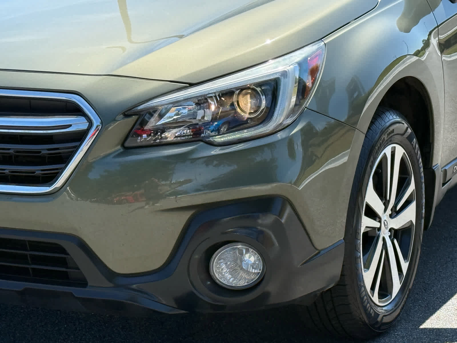 Used 2018 Subaru Outback 2.5i Limited w/ Popular Package #2 AWD/4WD image 10