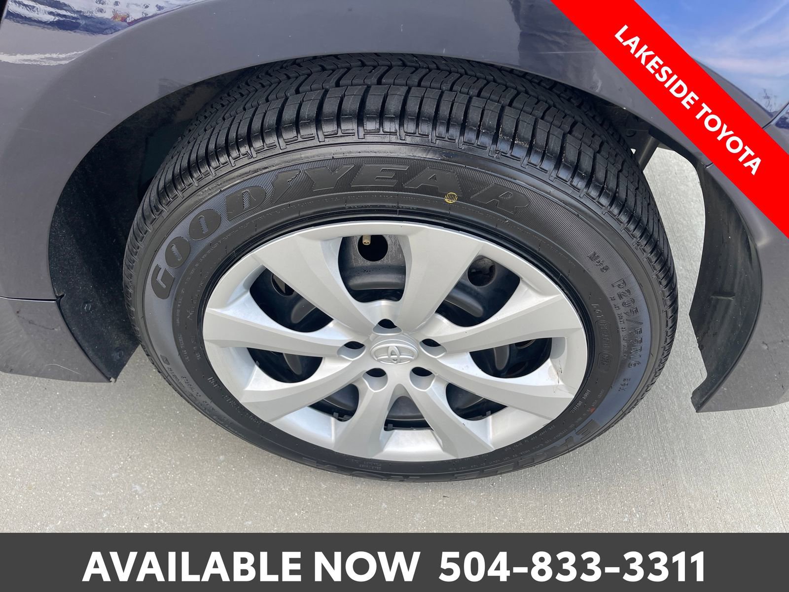 Used 2024 Toyota Corolla LE FWD image 12
