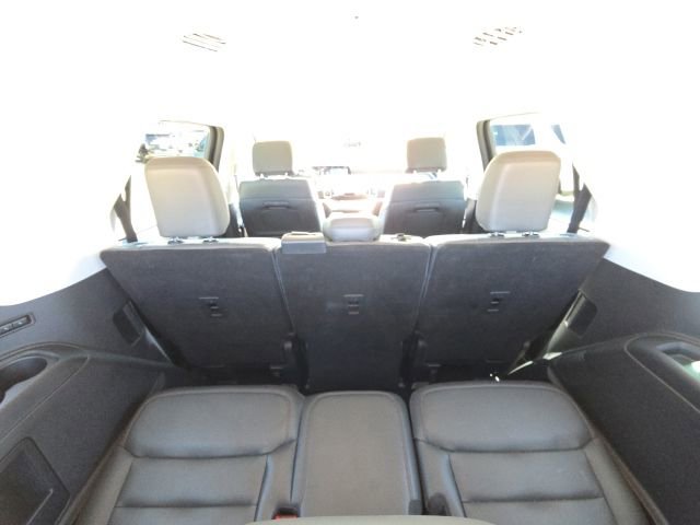 Used 2025 Ford Expedition Active AWD/4WD image 16