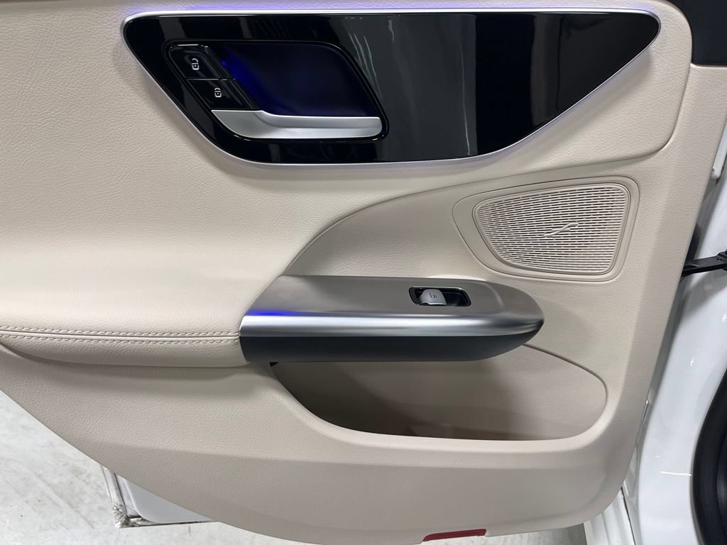 Certified 2024 Mercedes-Benz C 300 4MATIC Sedan image 24